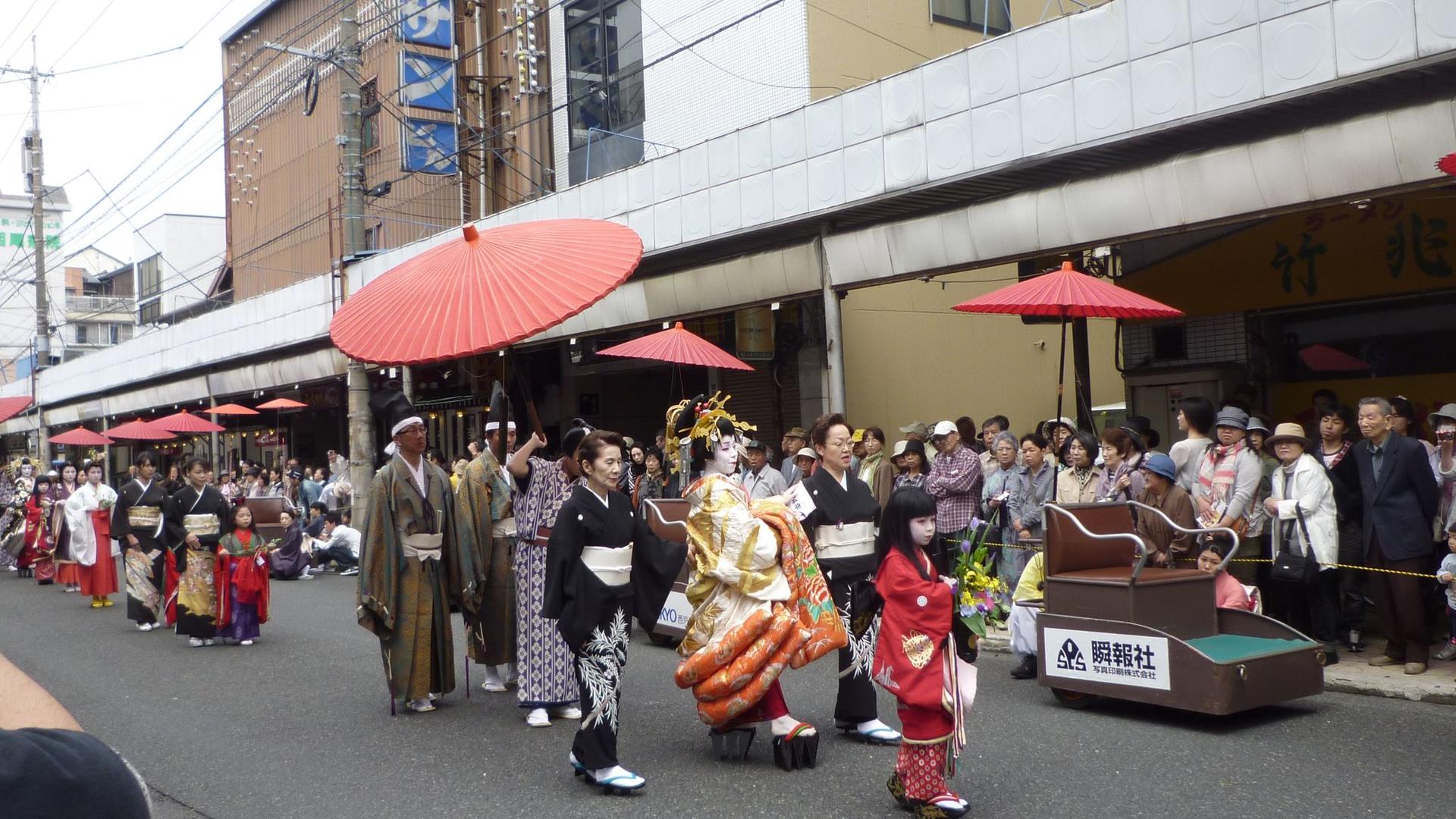 Senteisai festival (Akama-jingu Shrine)