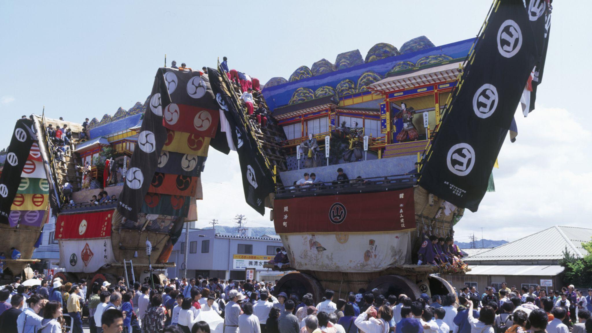 Dekayama floats at the Seihakusai Festival