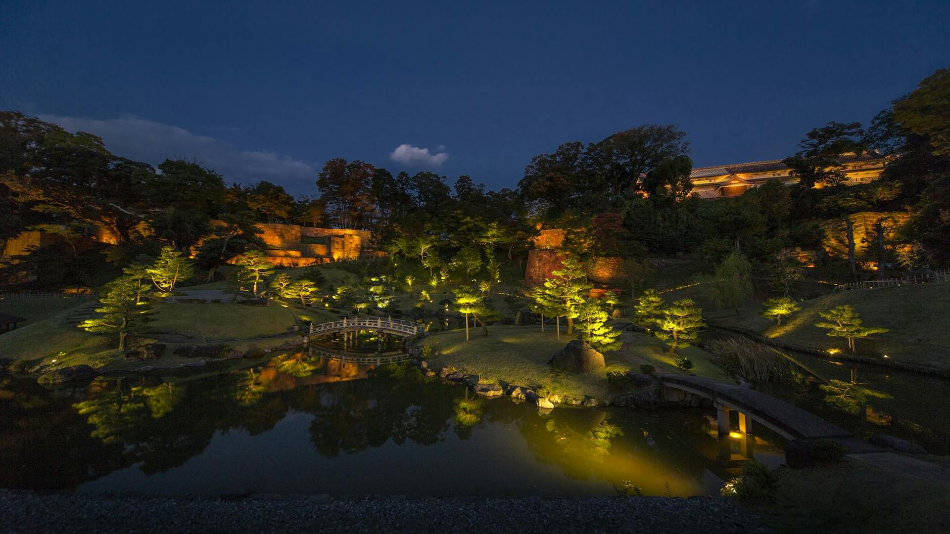 The Four Seasons of Kanazawa Castle and Kenrokuen Garden: Spring Illuminations