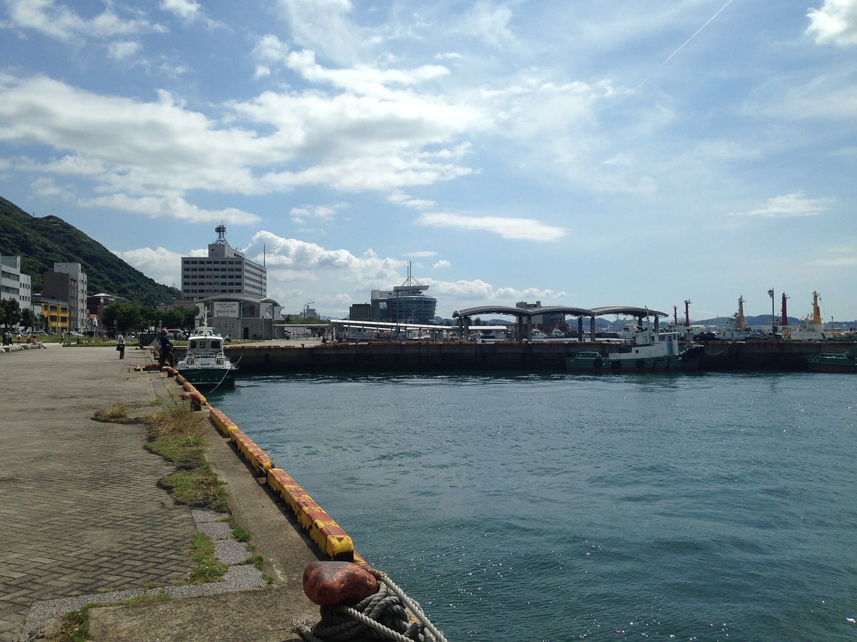 Moji Port
