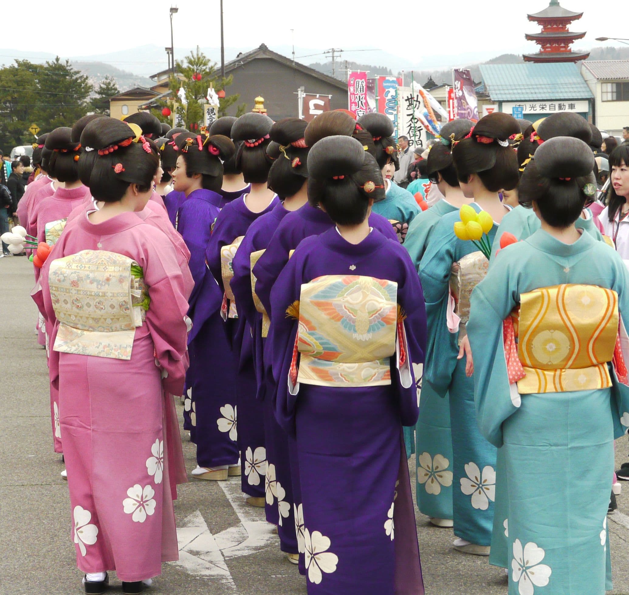 A parade of women at the Marumage Festival