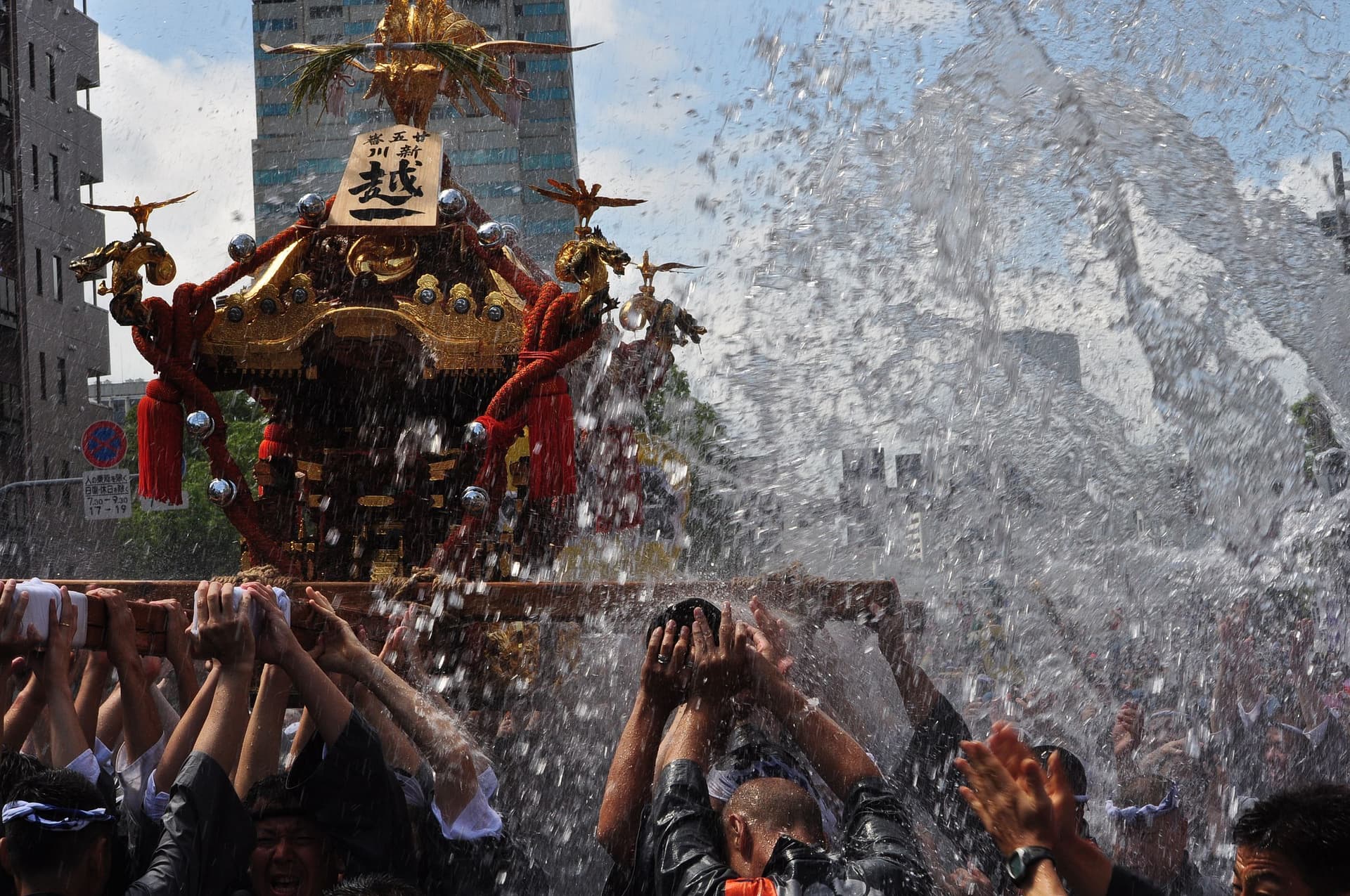 Fukagawa Matsuri