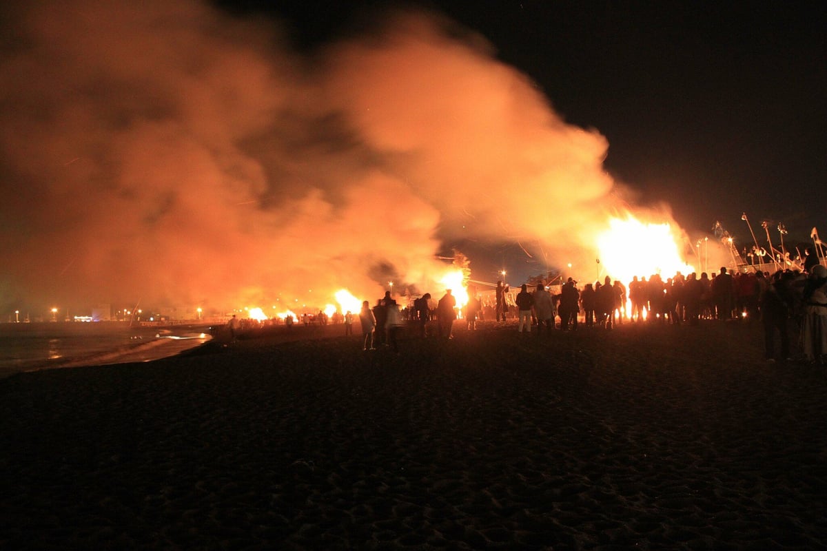 Oiso Sagicho Festival