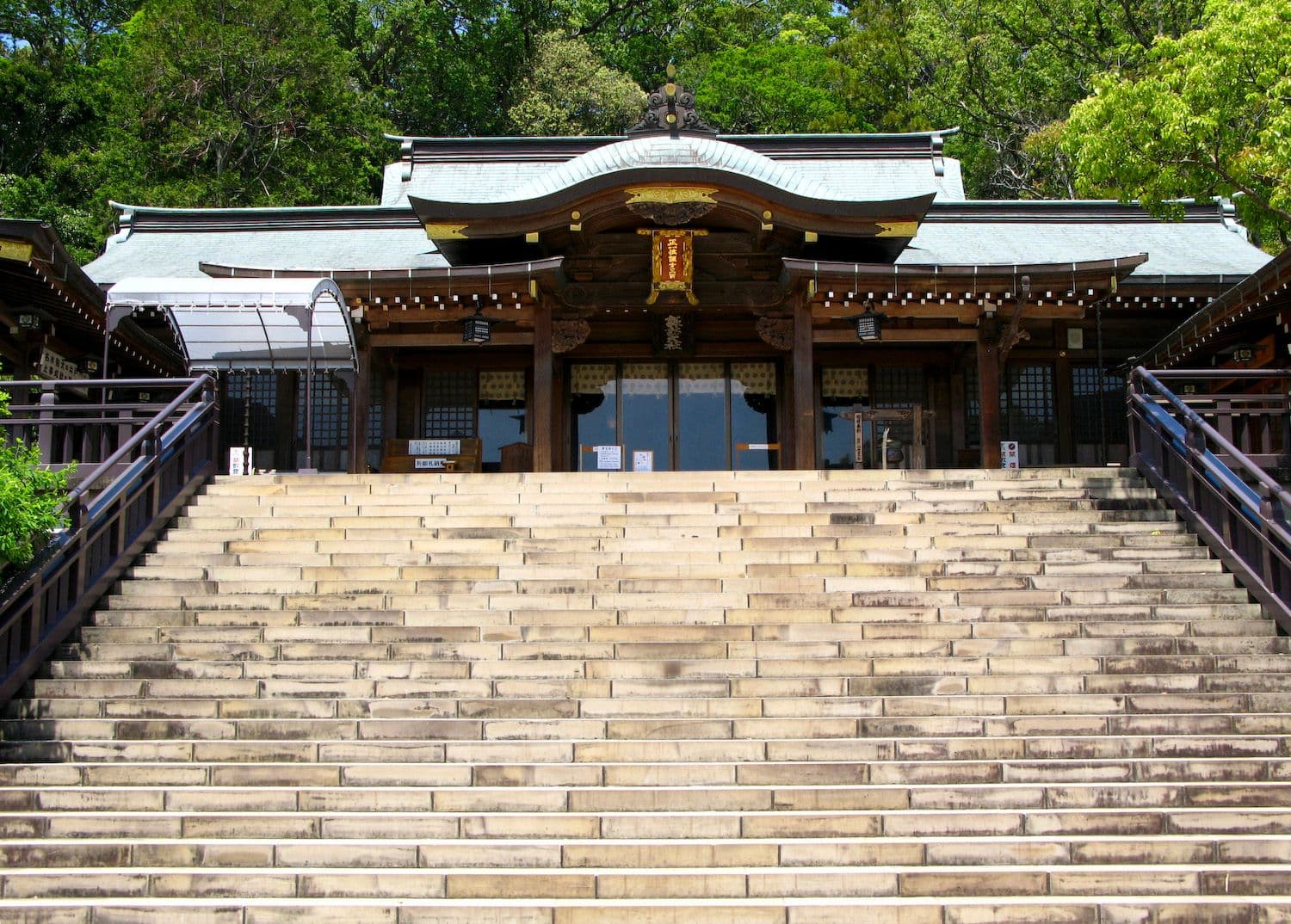 Chinzei Grand Shrine Suwa Shrine