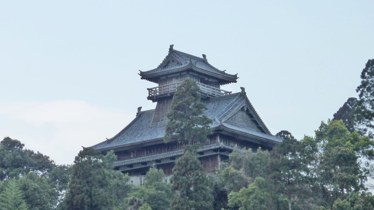 Aya Castle
