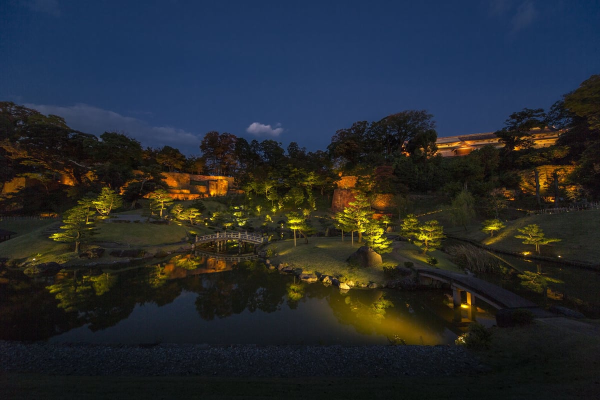 The Four Seasons of Kanazawa Castle and Kenrokuen Garden: Spring Illuminations