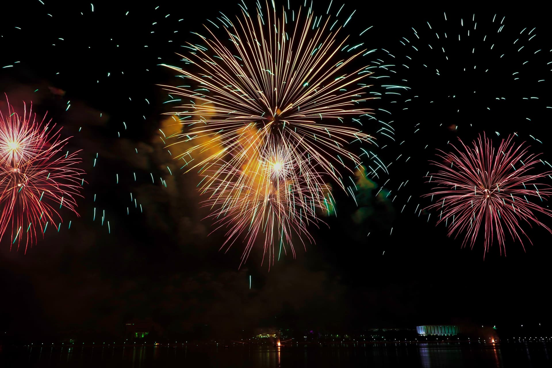 Yuzawa winter fireworks
